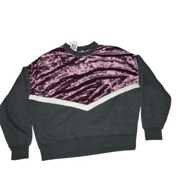 Freshman Womens S Velvet & Knit Chevron Crewneck Sweatshirt Gray & Purple - Picture 1 of 3